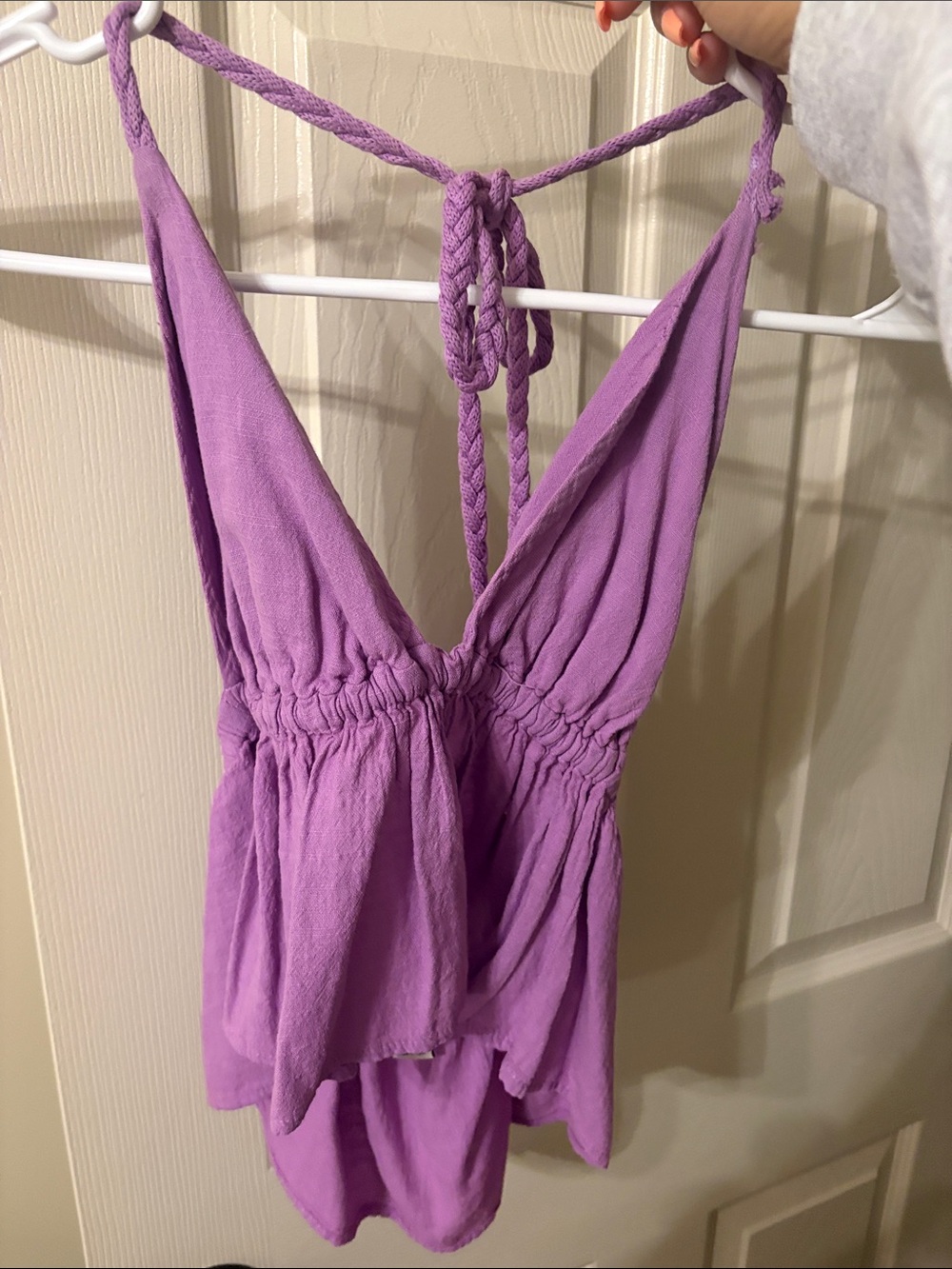 Lilac Sleeveless V-Neck Tank Top - Women